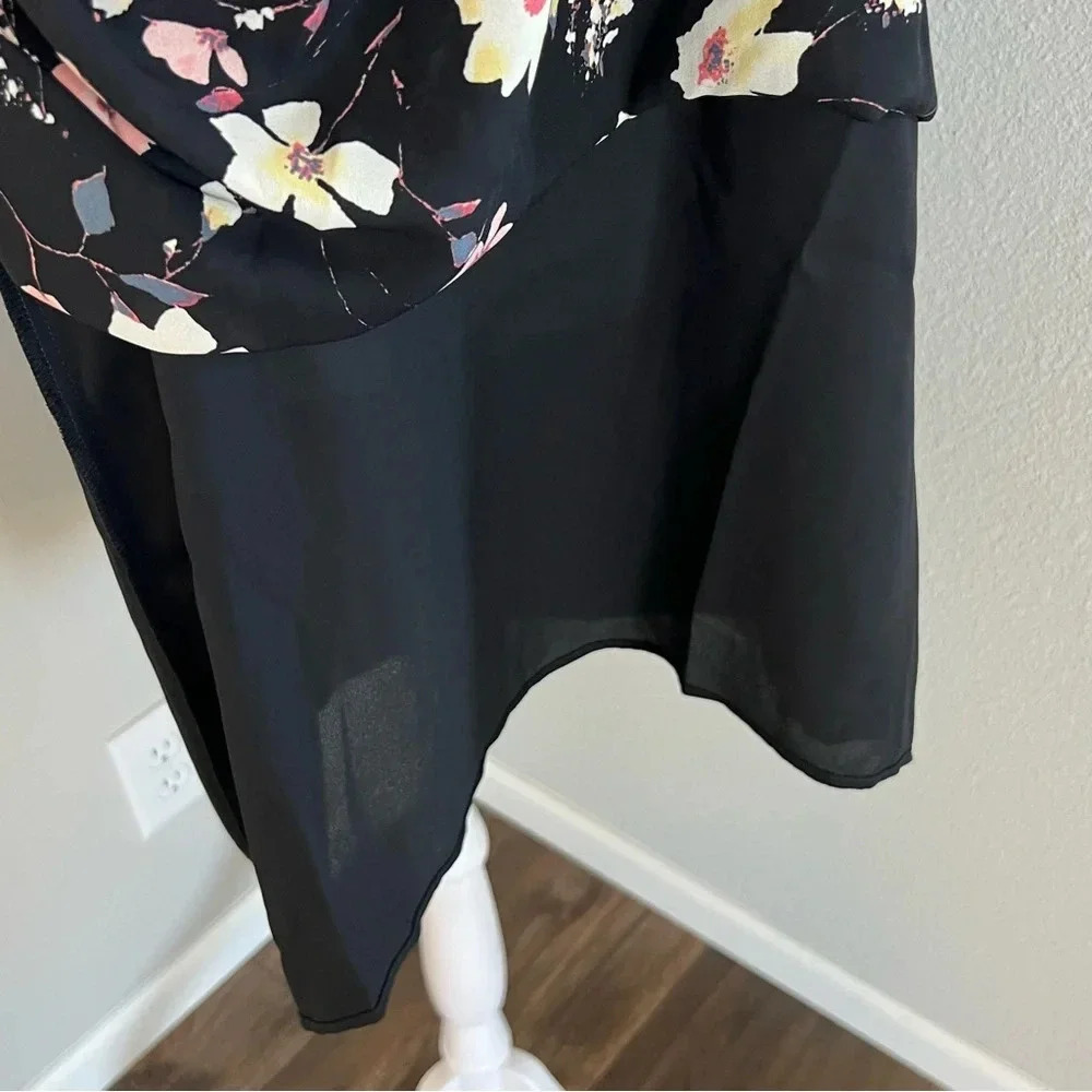 NWT Revolve Three Eighty Two MIDI Hankerchief Flo… - image 6